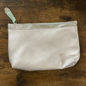 Ipsy Cosmetic Case * 7.5" x 5" * Silver with light blue trim